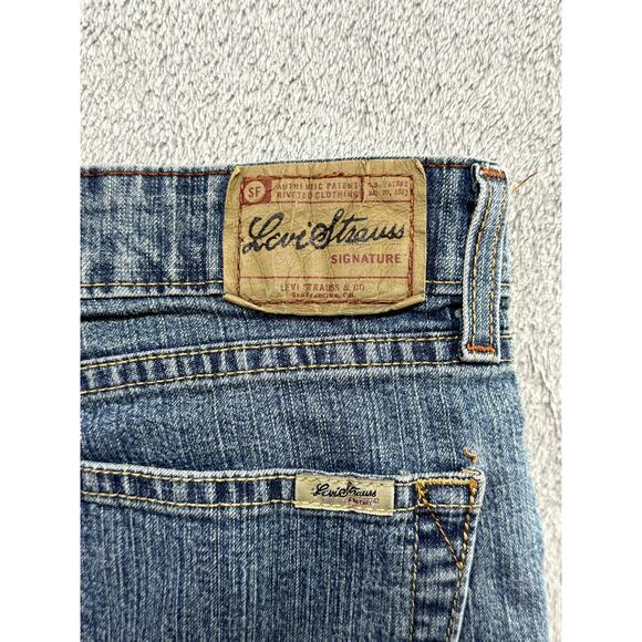 Levi's Strauss Signature Jeans Womens Size 12 Medium Mid Rise Straight Blue - Picture 4 of 8